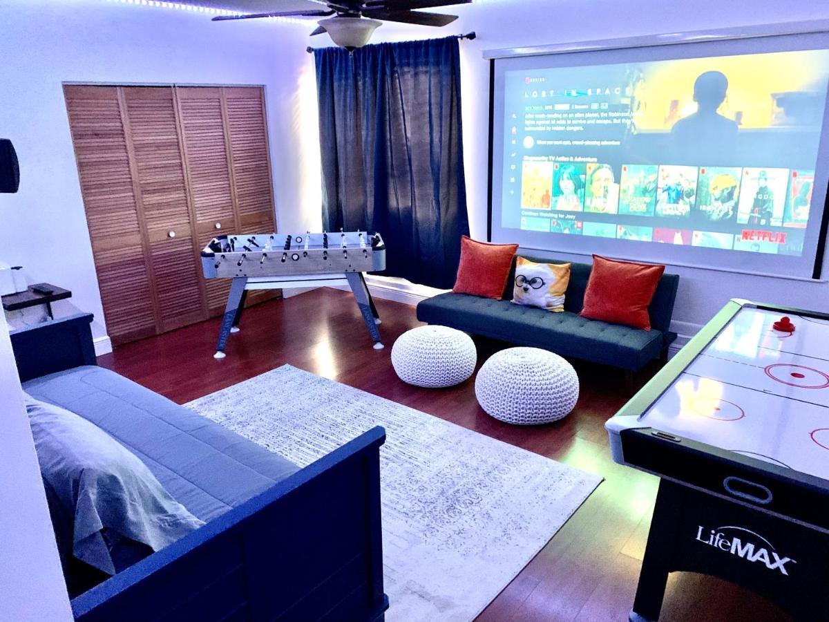 Kendall Keys Oasis Home W/ Pool, Theater & Arcade Miami Extérieur photo
